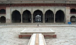 Sheesh Mahal