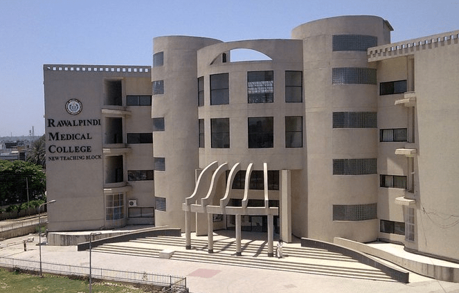 Top 5 Best Medical Colleges Universities in Islamabad & Rawalpindi
