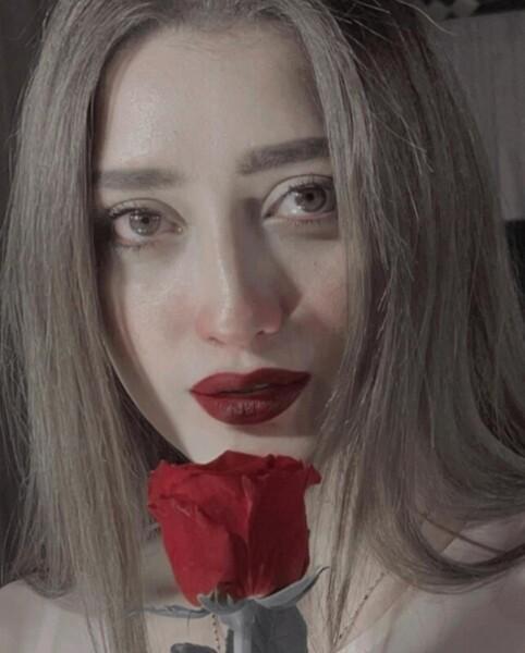 Momina Iqbal