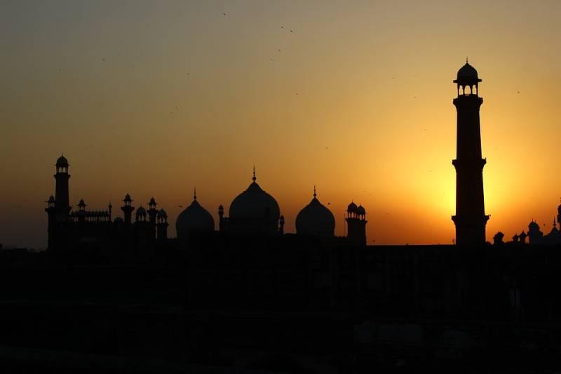 Time in Lahore