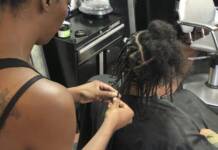 How to Get a Scholarship for Cosmetology School