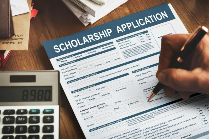 How to Get A Scholarship