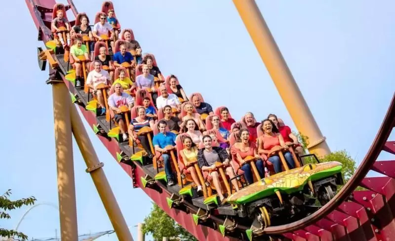 Top 5 Dangerous Roller Coasters in world (You won’t Believe they Exist)