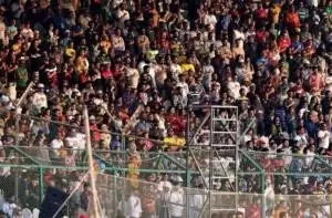 PSL-Crowd-696x456